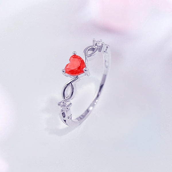 The Glowing Heart Ring