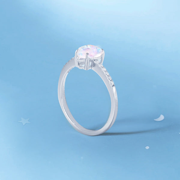 The Dreamy Luna Ring