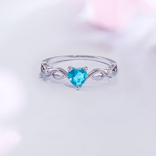 The Glowing Heart Ring